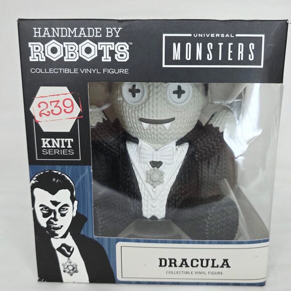 Handmade By Robots Universal Monster Dracula  # 239  Vinyl  Figure New in Box - Picture 1 of 8